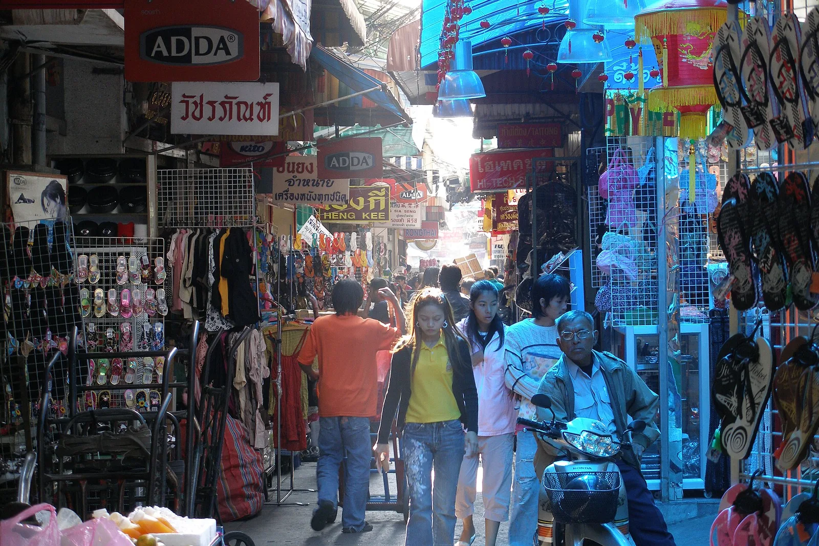 Shophouses and shopfronts on Sampeng Lane in Bangkok Chinatown