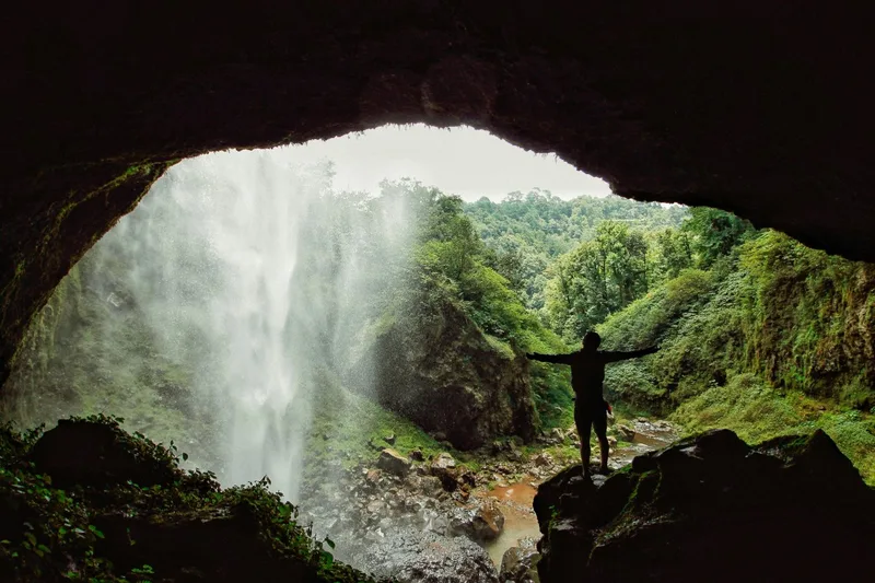 hidden place of Goa waterfall