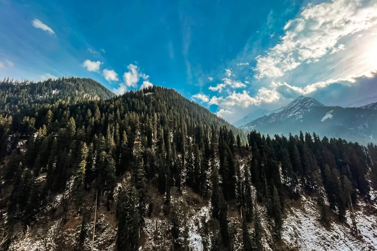 Mountains covered by snow during winter season in India