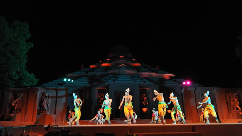 traditional Indian art performance during konark festival