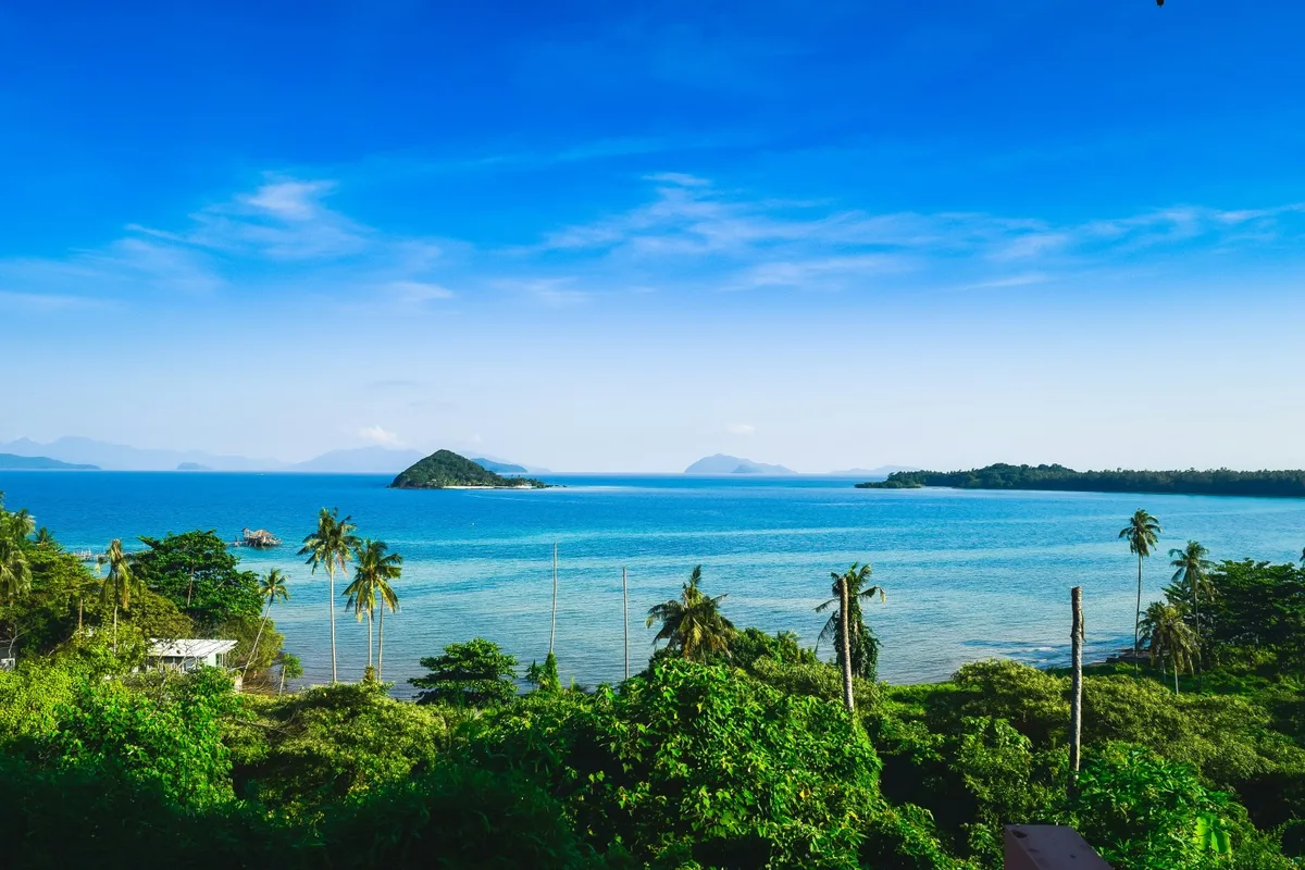 Scenic view of Koh Mak’s unspoiled coastline, ideal for offbeat Thailand travel