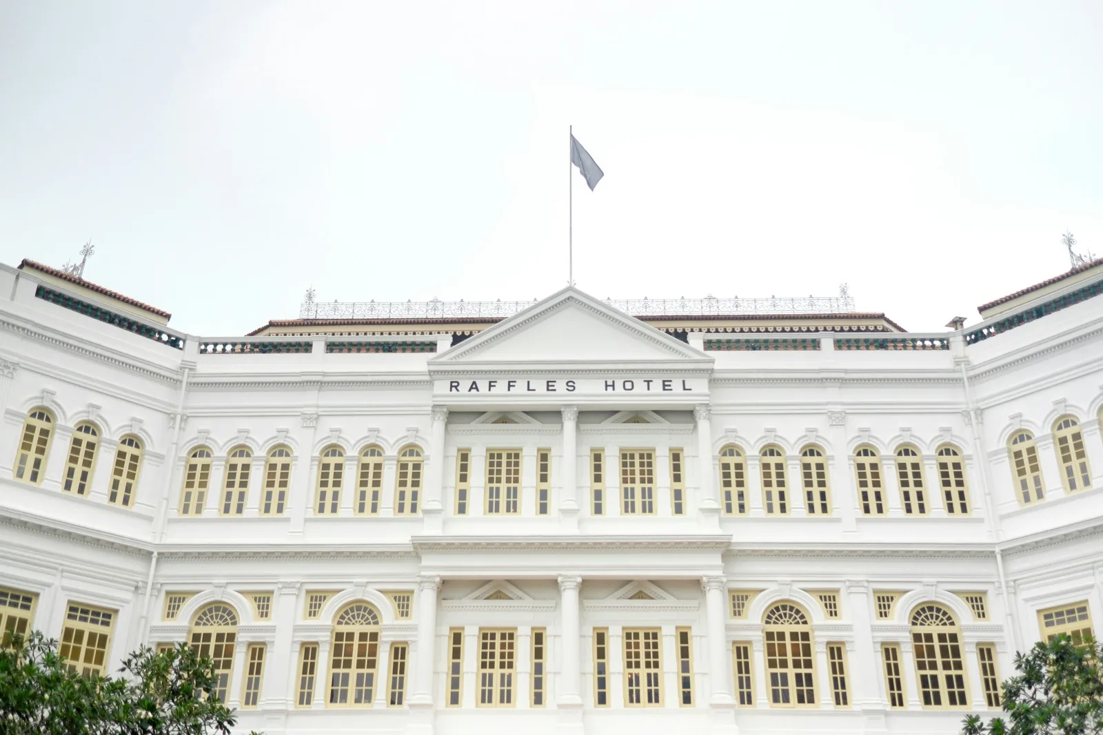 Step Into Grandeur – The Legendary Raffles Hotel