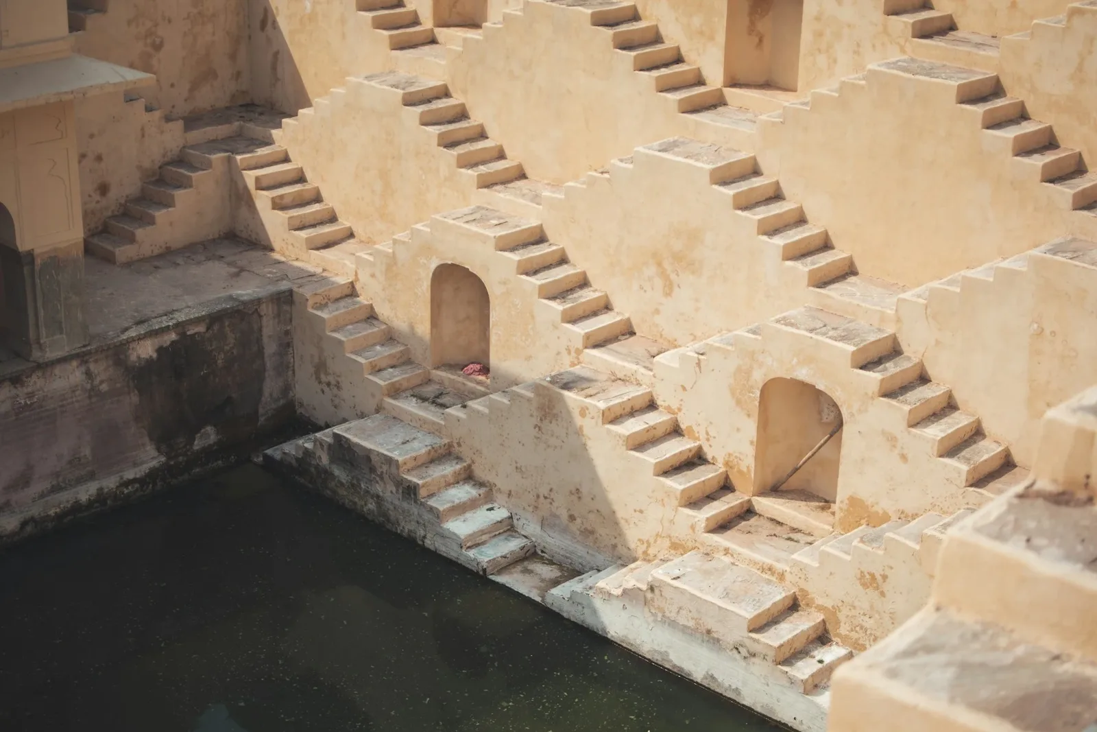 Panna Meena Ka Kund